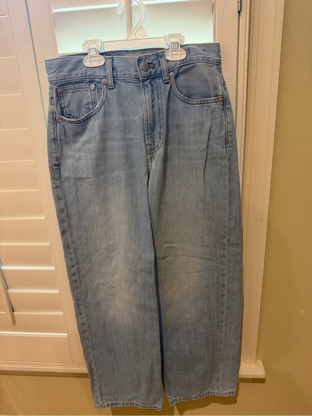 Madewell Light Blue Cropped Wide-Leg Jeans